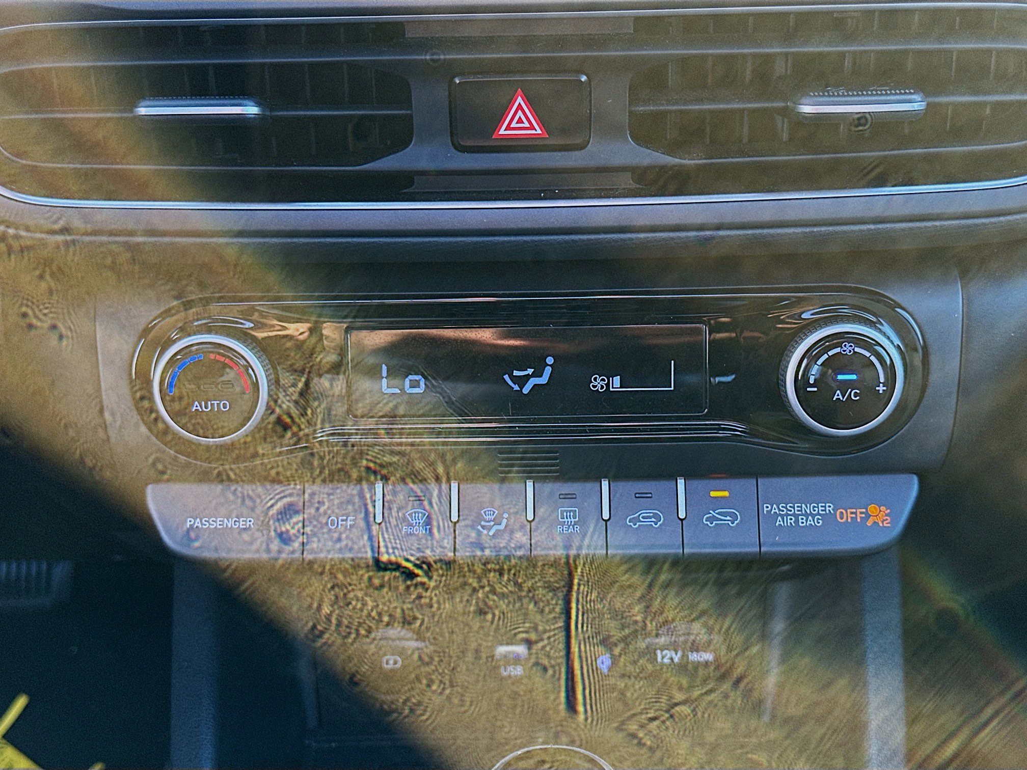 Used 2022 Hyundai Kona SEL w/ Convenience Package image 12