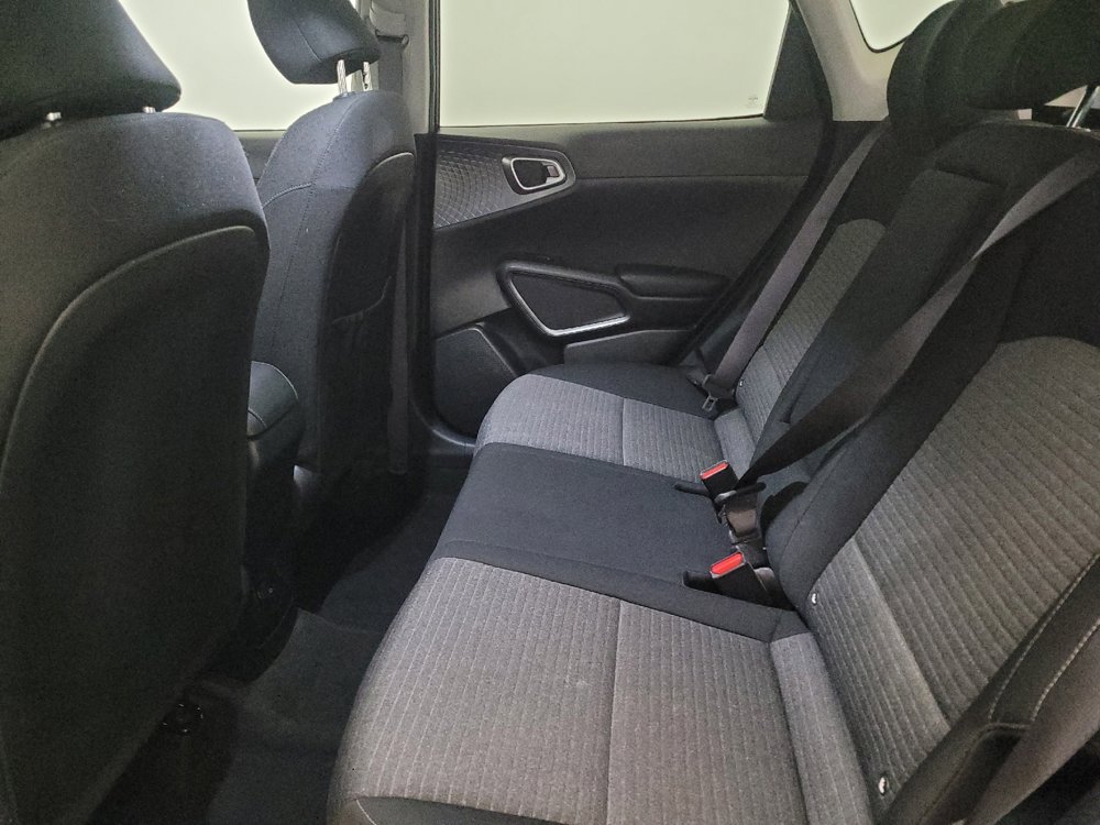 Used 2021 Kia Soul EX image 18