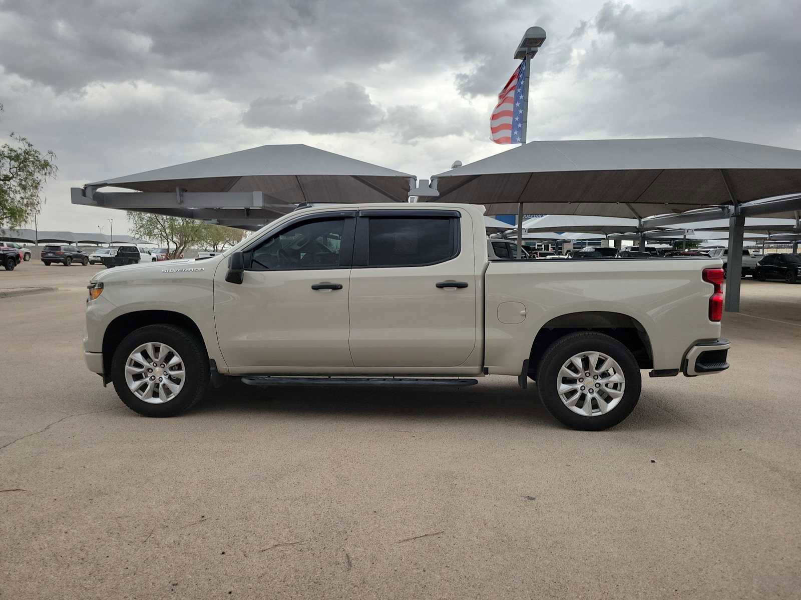Used 2026 Chevrolet Silverado 1500 Custom image 5