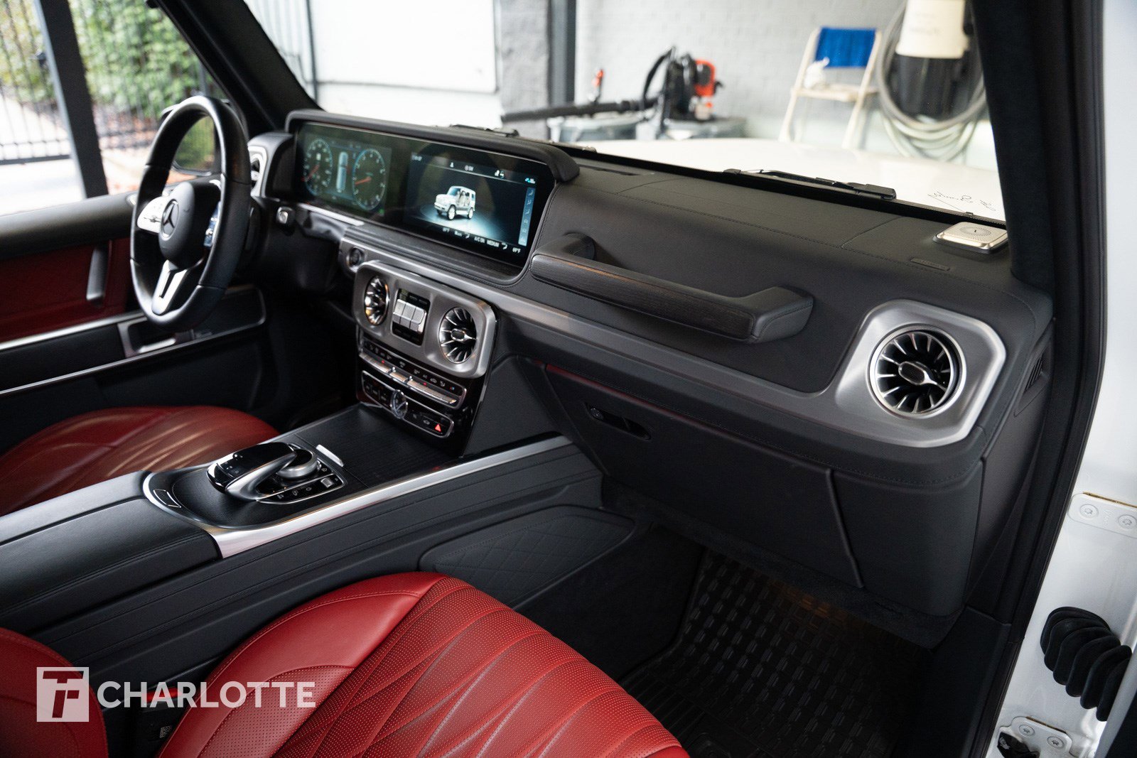 Used 2023 Mercedes-Benz G 550 image 29