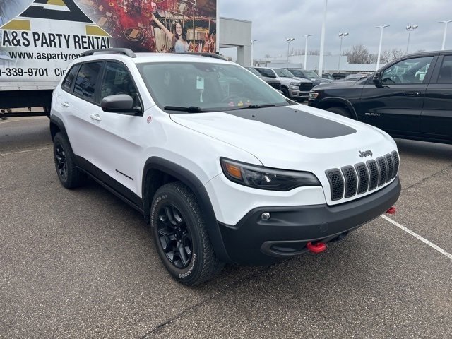 Used 2021 Jeep Cherokee Trailhawk w/ Trailer Tow Group image 3