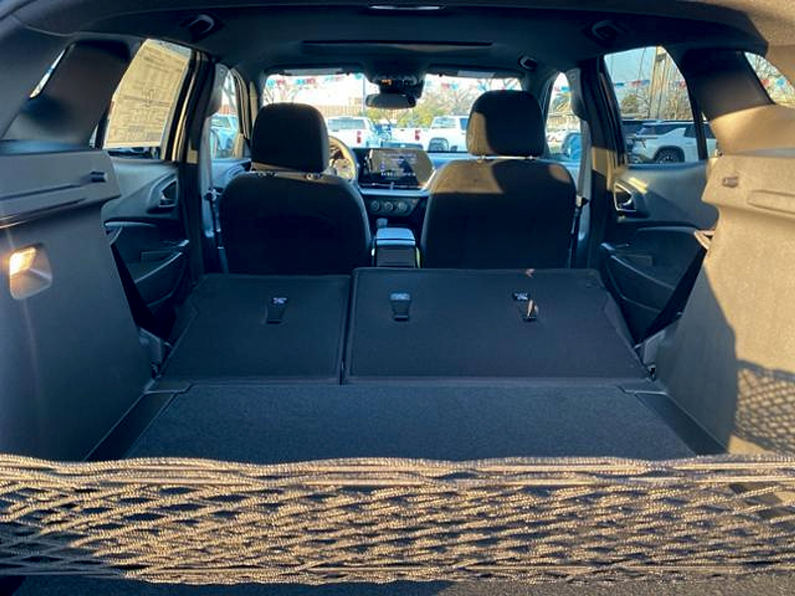 New 2026 Chevrolet Trax RS w/ Sunroof Package FWD image 27
