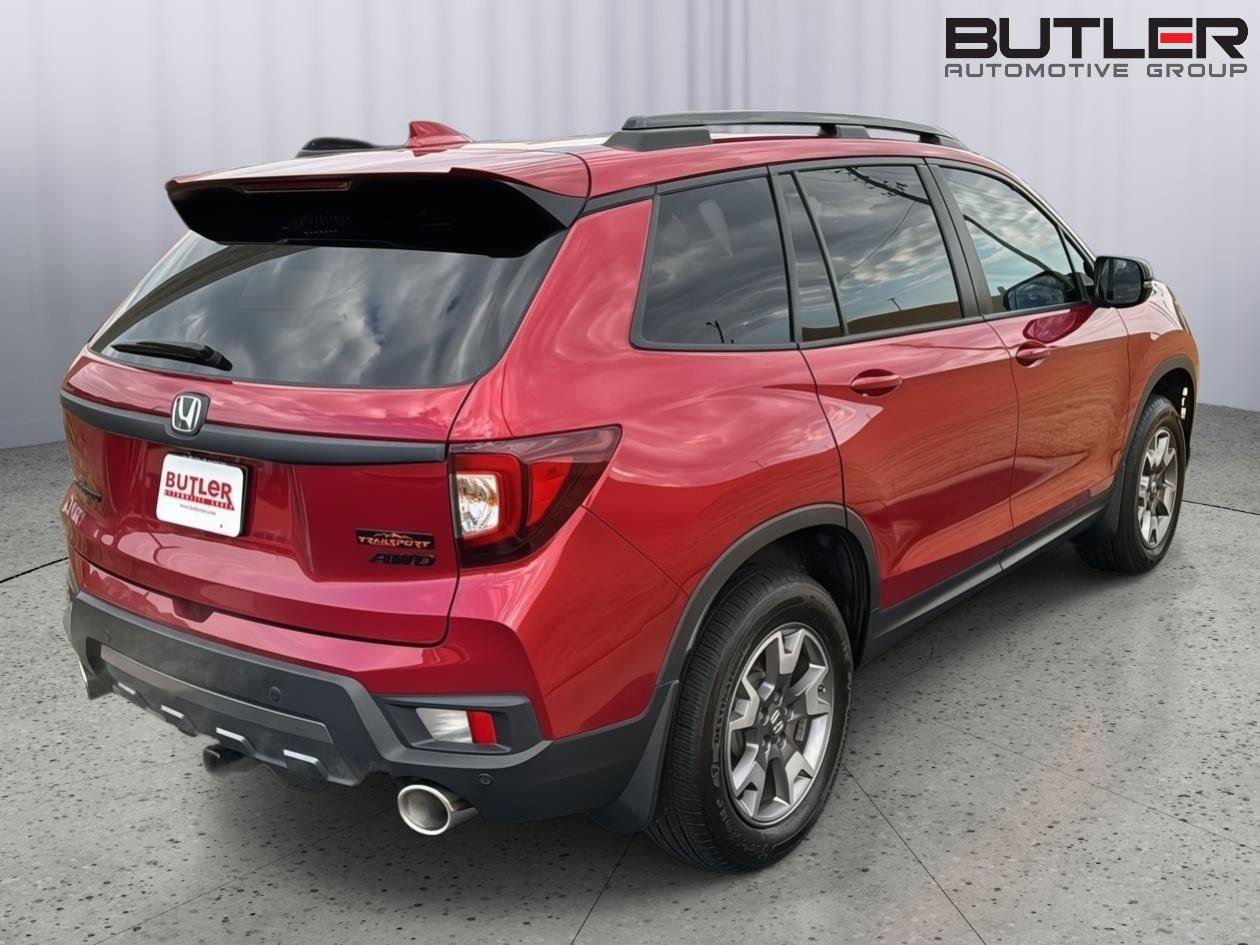 Used 2023 Honda Passport TrailSport image 5