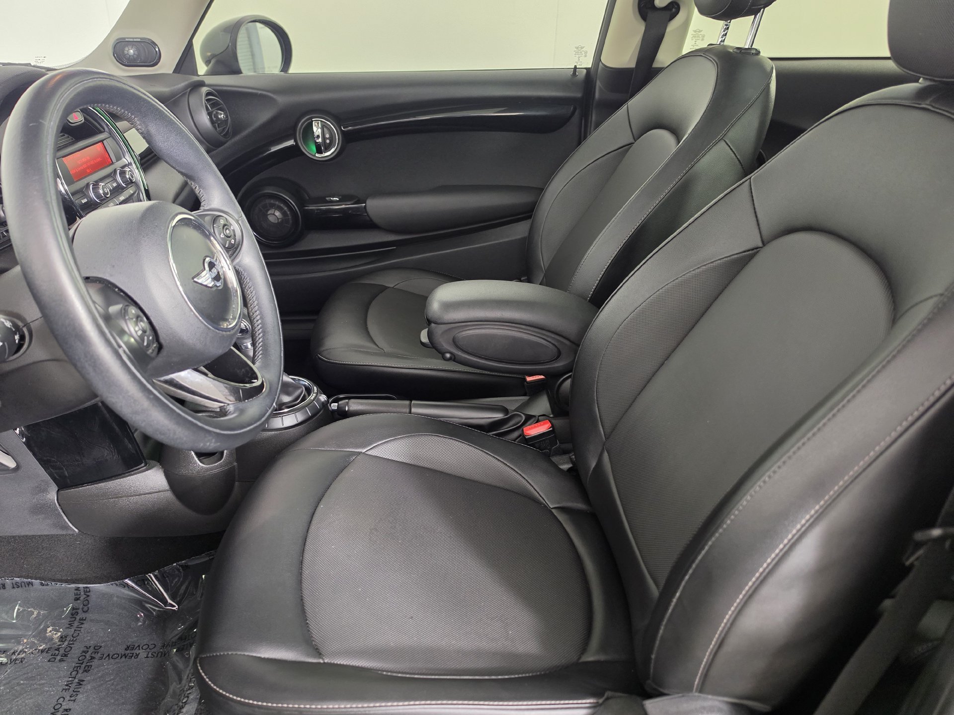 Used 2016 MINI Cooper 2-Door Hardtop FWD image 3
