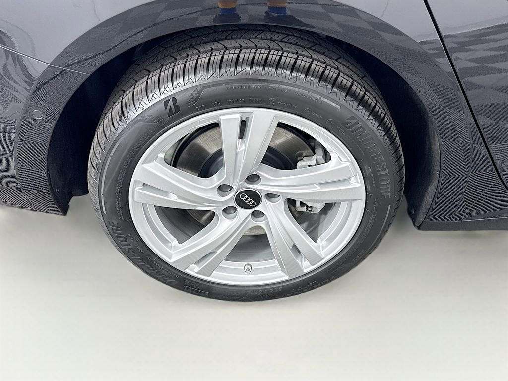 Used 2025 Audi A5 2.0T Premium Plus image 33