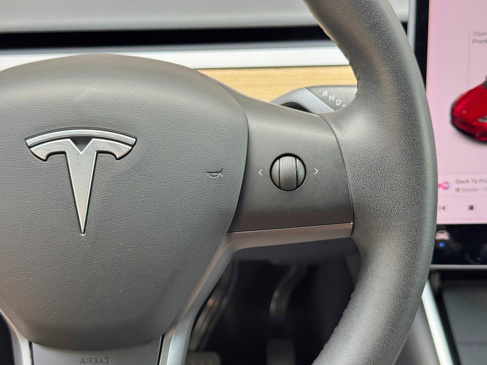 Used 2021 Tesla Model Y Long Range AWD/4WD image 20