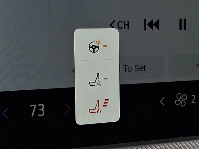 Used 2025 Ford Explorer ST-Line image 27