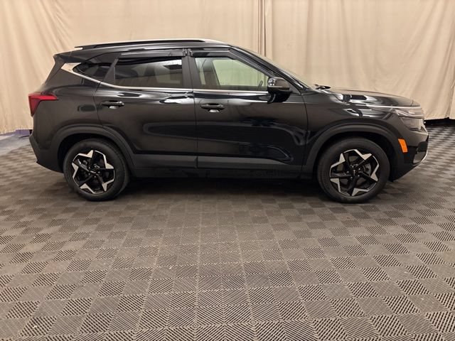 Certified 2024 Kia Seltos EX AWD/4WD image 4