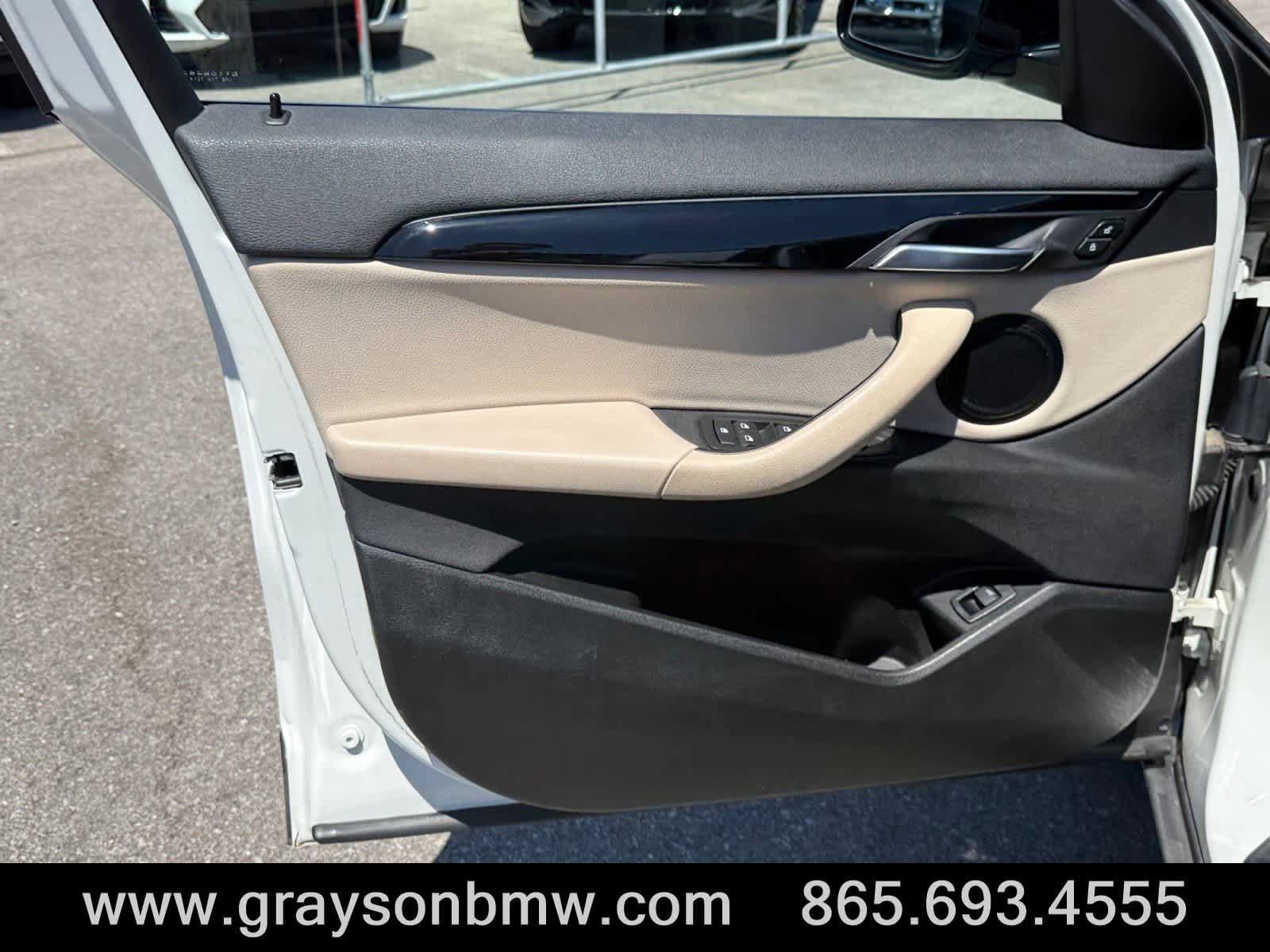 Used 2018 BMW X2 sDrive28i w/ Convenience Package FWD image 15