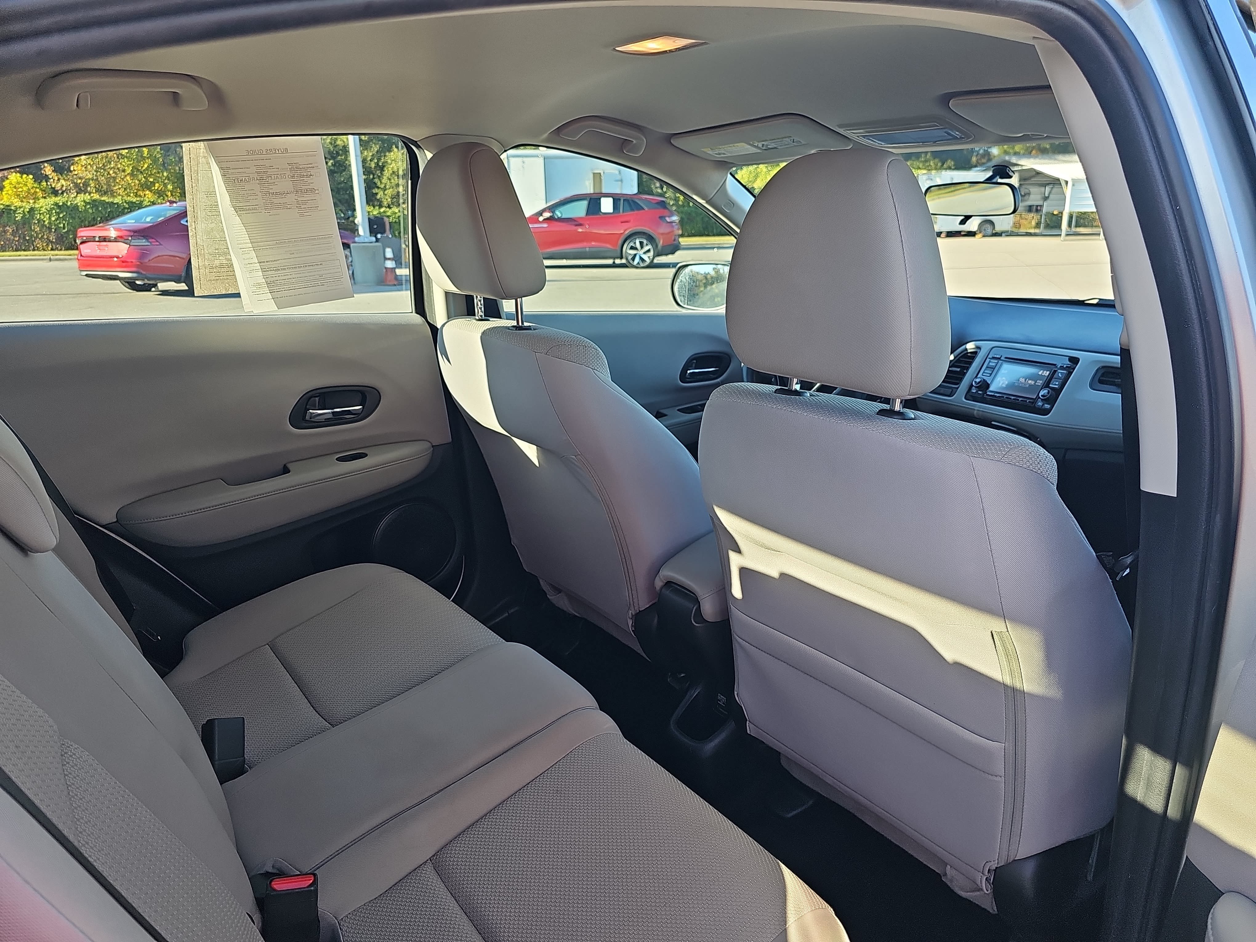 Used 2016 Honda HR-V LX image 11