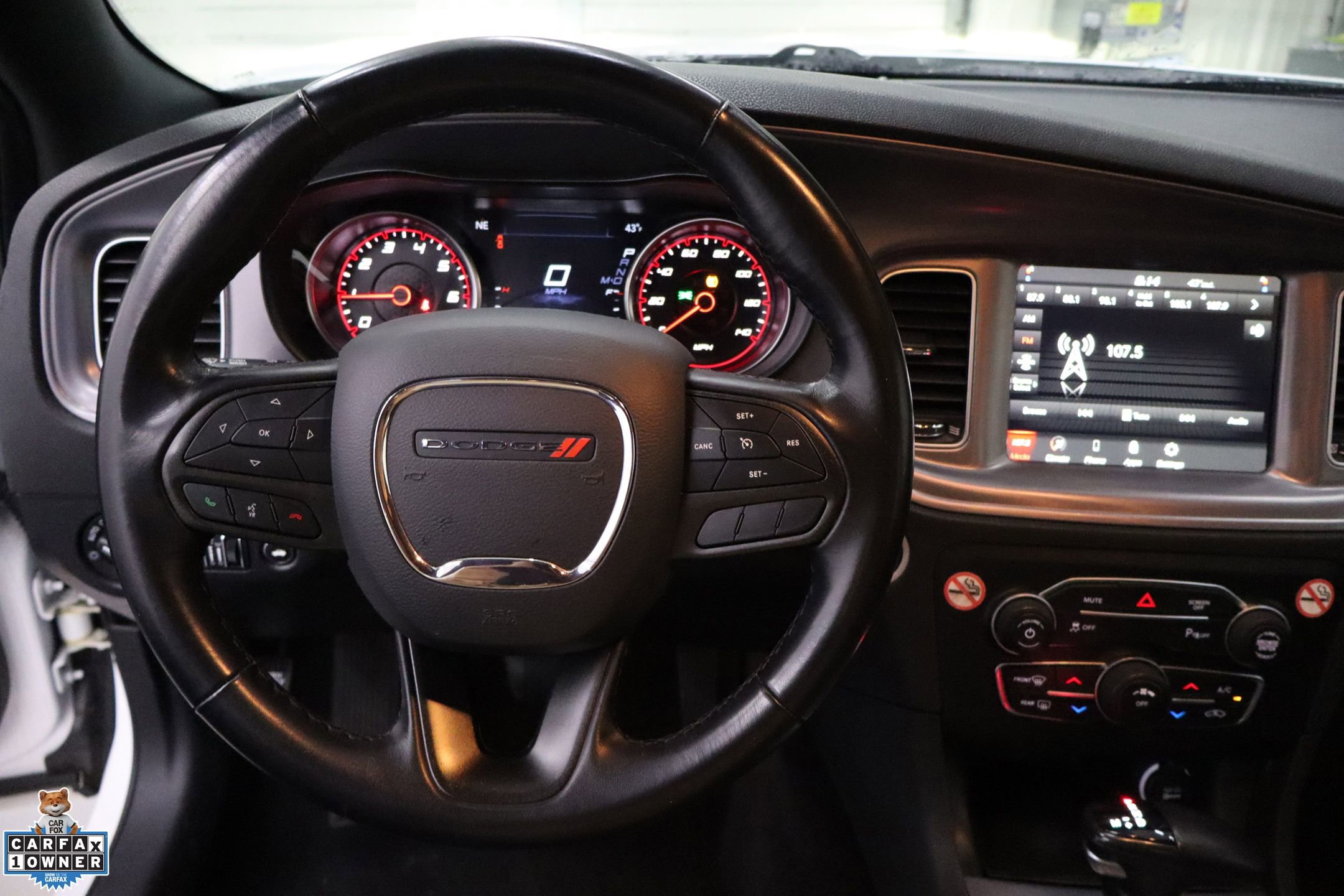 Used 2023 Dodge Charger SXT image 17