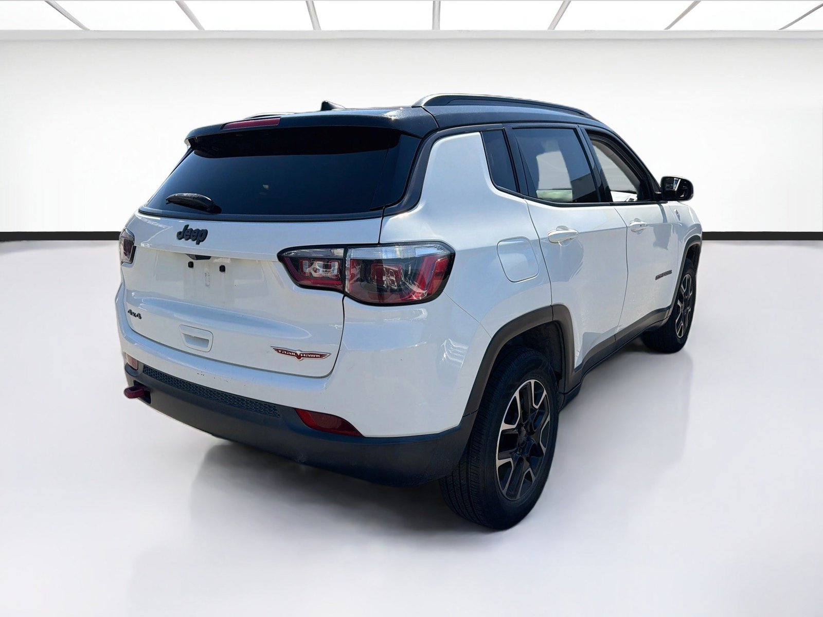 Used 2019 Jeep Compass Trailhawk AWD/4WD image 4