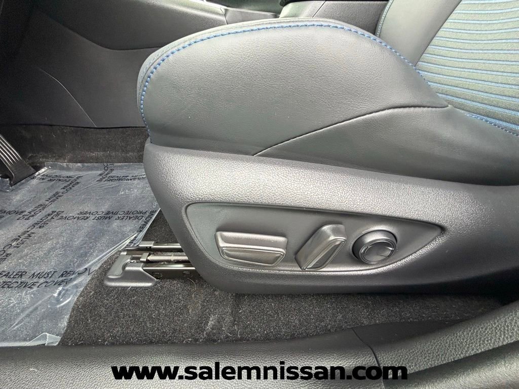 Used 2024 Toyota RAV4 XSE w/ Advanced Technology Package image 10