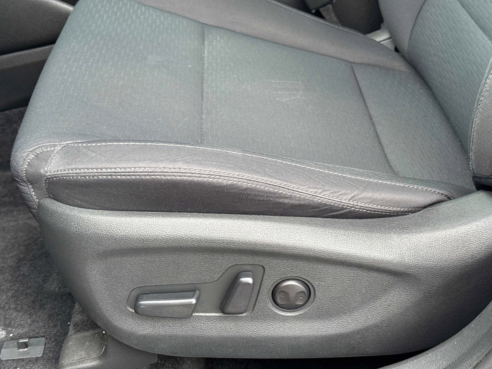 Used 2019 Hyundai Tucson Sport FWD image 23
