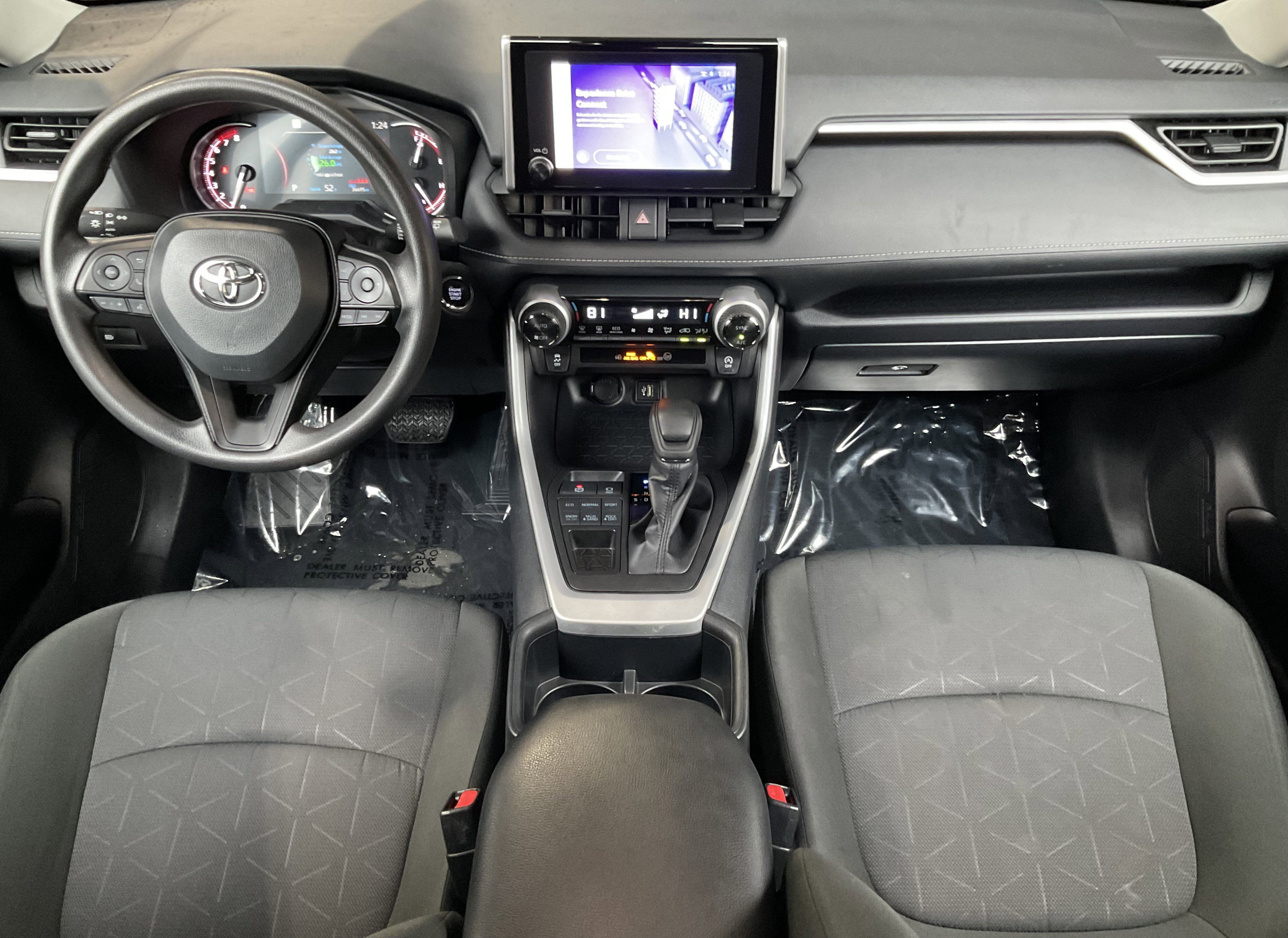 Used 2025 Toyota RAV4 XLE AWD/4WD image 20