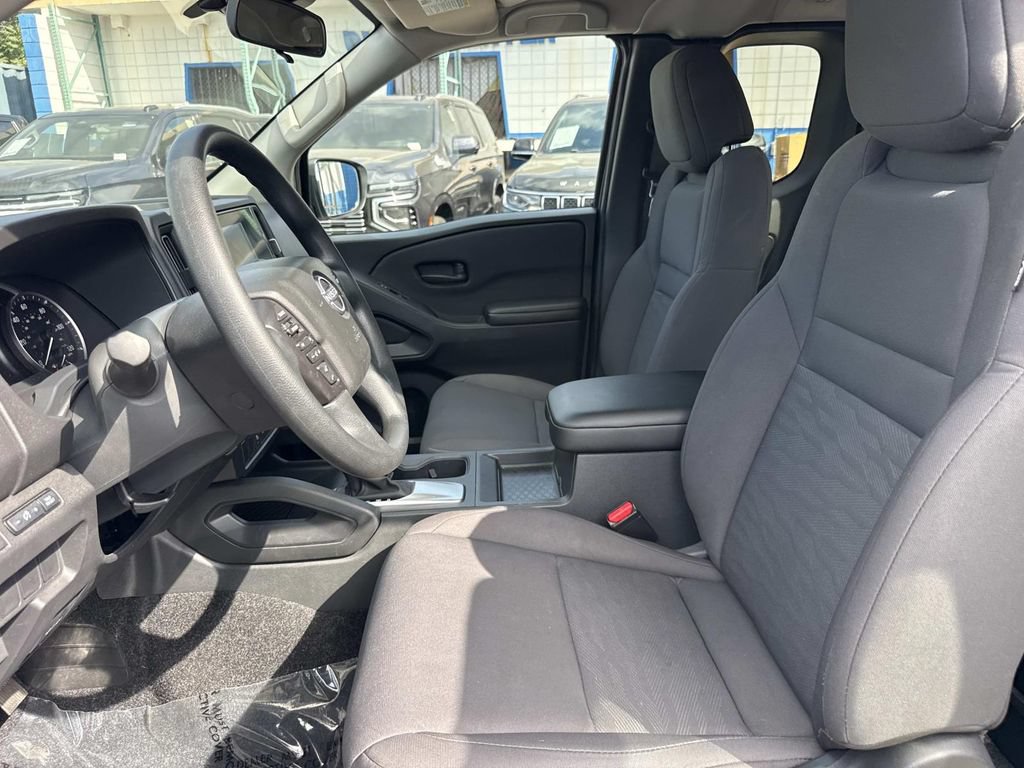Used 2026 Nissan Frontier S RWD image 12