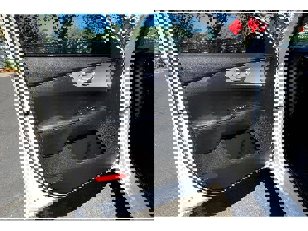 Used 2023 Kia Forte LXS image 23