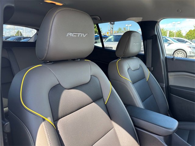 Used 2025 Chevrolet Trax ACTIV w/ Driver Confidence Package image 32