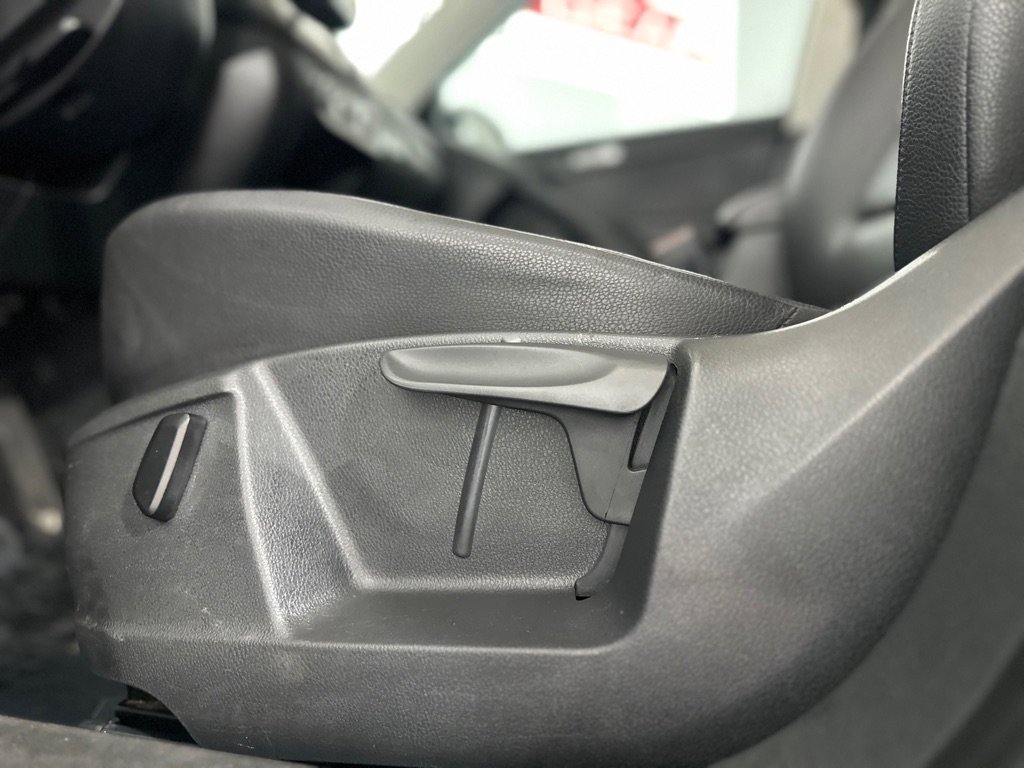 Used 2011 Volkswagen Tiguan S image 23