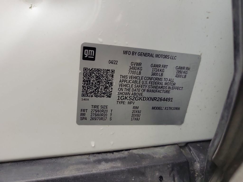 Used 2022 GMC Yukon XL SLT w/ SLT Luxury Package image 17