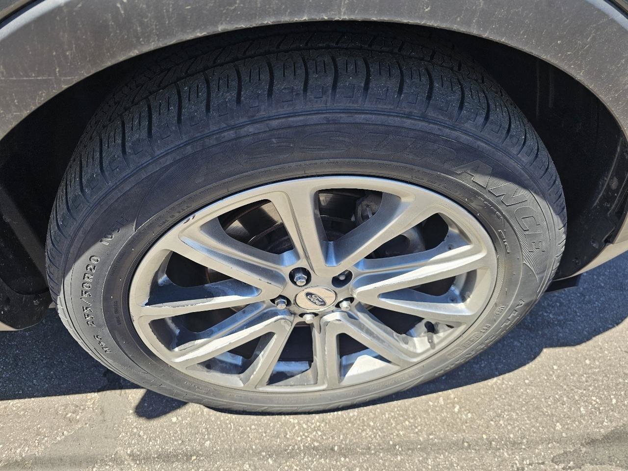 Used 2016 Ford Explorer Limited FWD image 14