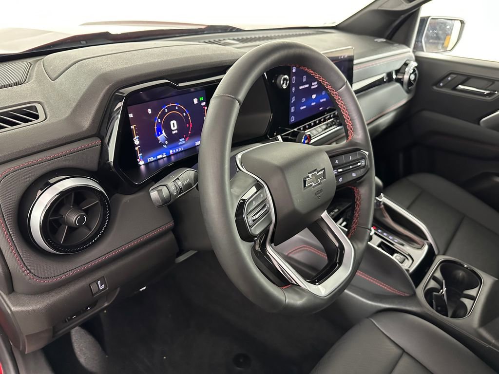 Used 2023 Chevrolet Colorado Z71 w/ Z71 Convenience Package 2 AWD/4WD image 10