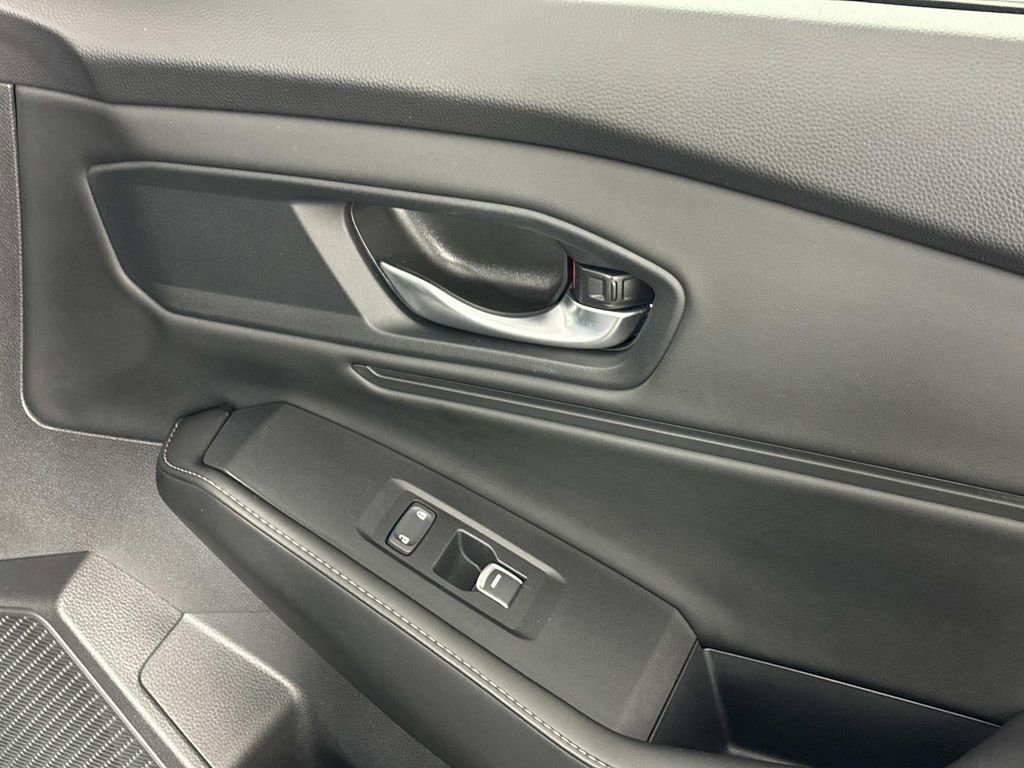 Used 2023 Honda Accord Sport image 37