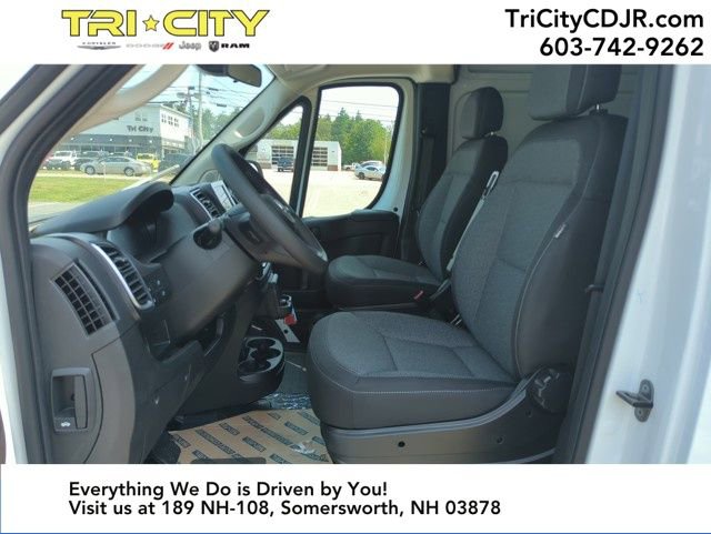 New 2025 RAM ProMaster 3500 w/ Quick Order Package 22G SLT image 12