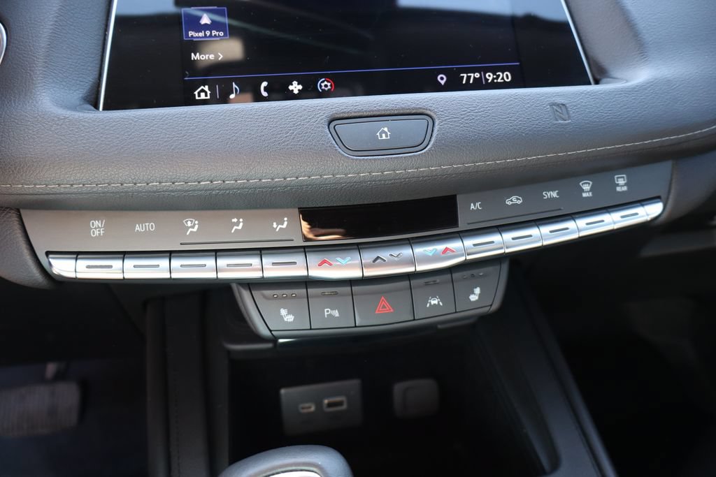 Used 2019 Cadillac XT4 Premium Luxury w/ Cold Weather Package AWD/4WD image 23