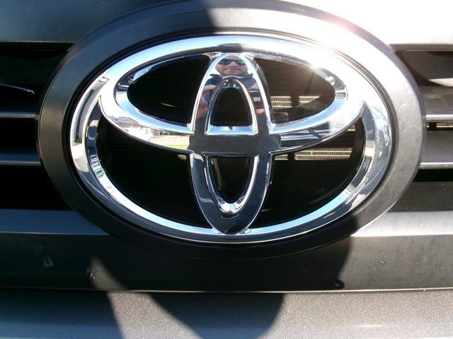 Used 2015 Toyota Tundra SR AWD/4WD image 35