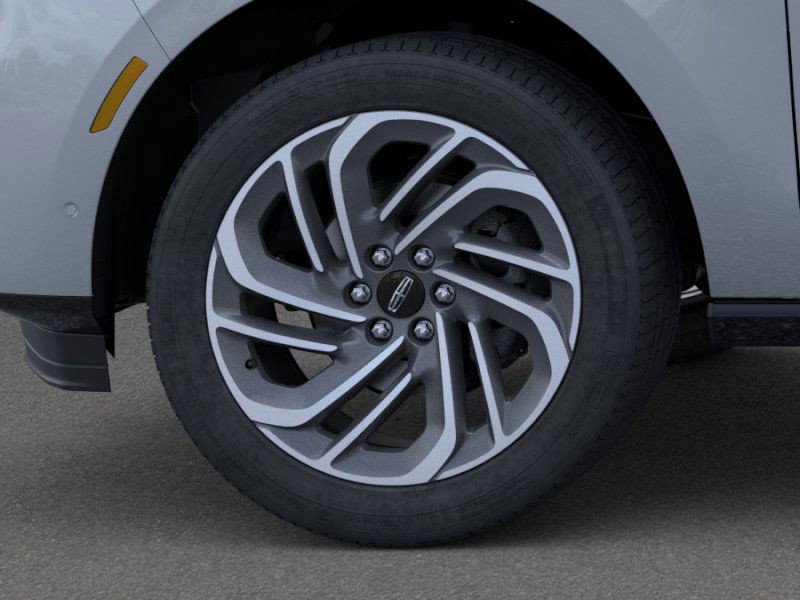 New 2025 Lincoln Navigator L Reserve AWD/4WD image 19