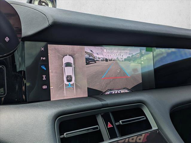 Used 2024 Porsche Taycan image 13