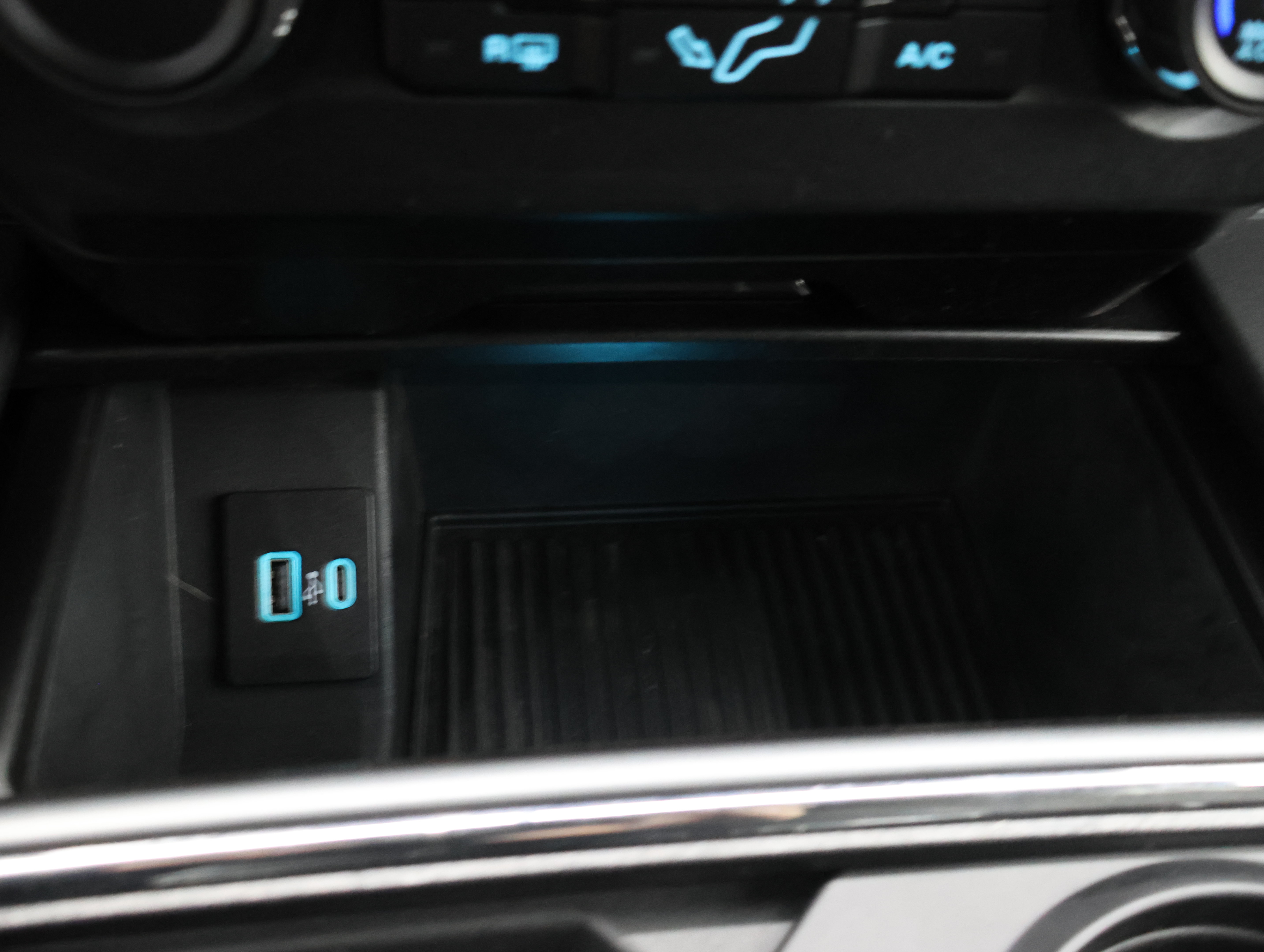 Used 2022 Ford F250 XLT w/ Black Appearance Package AWD/4WD image 49