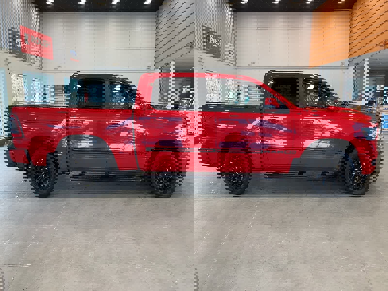 Used 2019 RAM 1500 Sport w/ Level 2 Equipment Group image 4