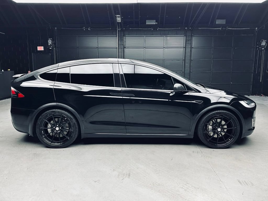 Used 2016 Tesla Model X 90D AWD/4WD image 8
