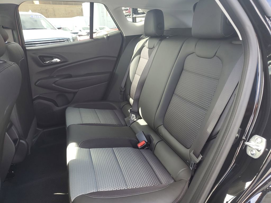 New 2026 Chevrolet Trax LT image 13