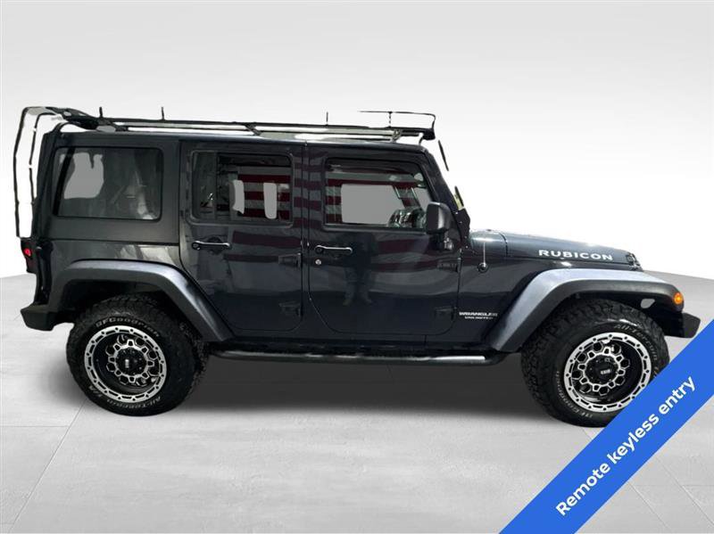 Used 2017 Jeep Wrangler Unlimited Rubicon w/ Max Tow Package image 4