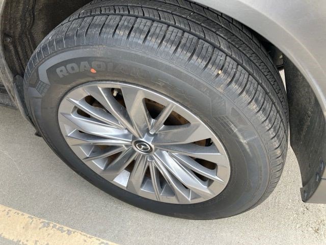 Used 2024 MAZDA CX-90 3.3 Turbo w/ Preferred Plus image 14