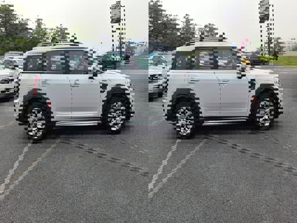 Used 2024 MINI Cooper Countryman image 8