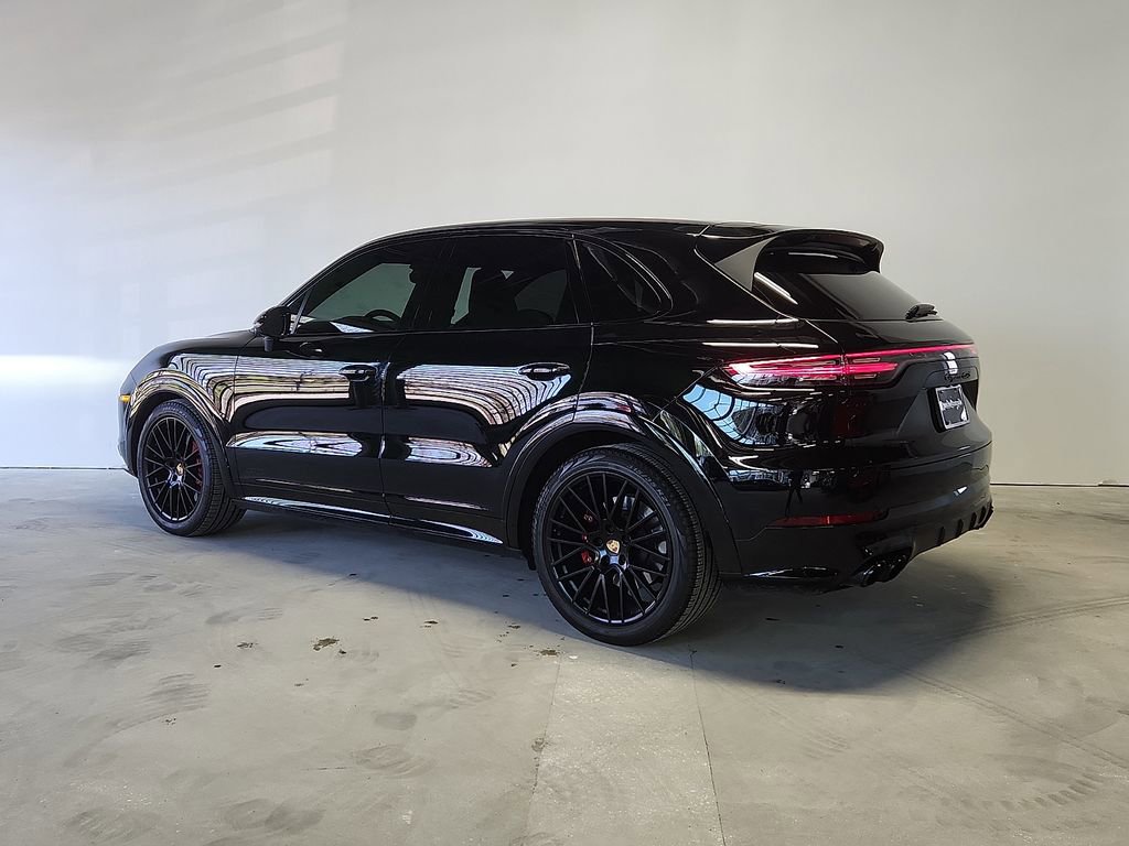 Certified 2023 Porsche Cayenne GTS image 3