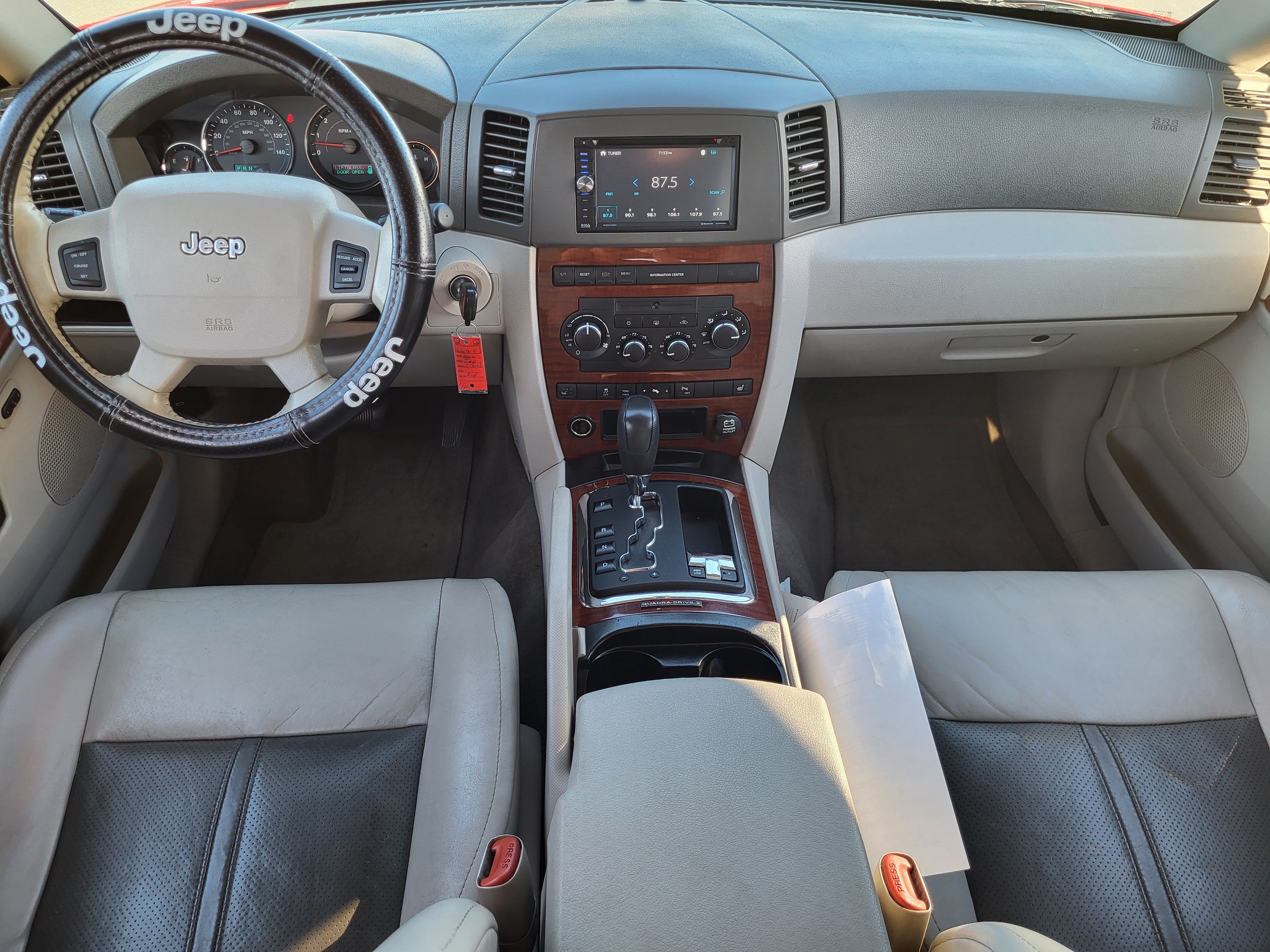 Used 2006 Jeep Grand Cherokee Limited AWD/4WD image 12