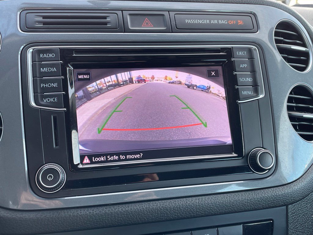 Used 2018 Volkswagen Tiguan Limited AWD/4WD image 26