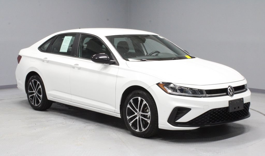 Used 2025 Volkswagen Jetta Sport