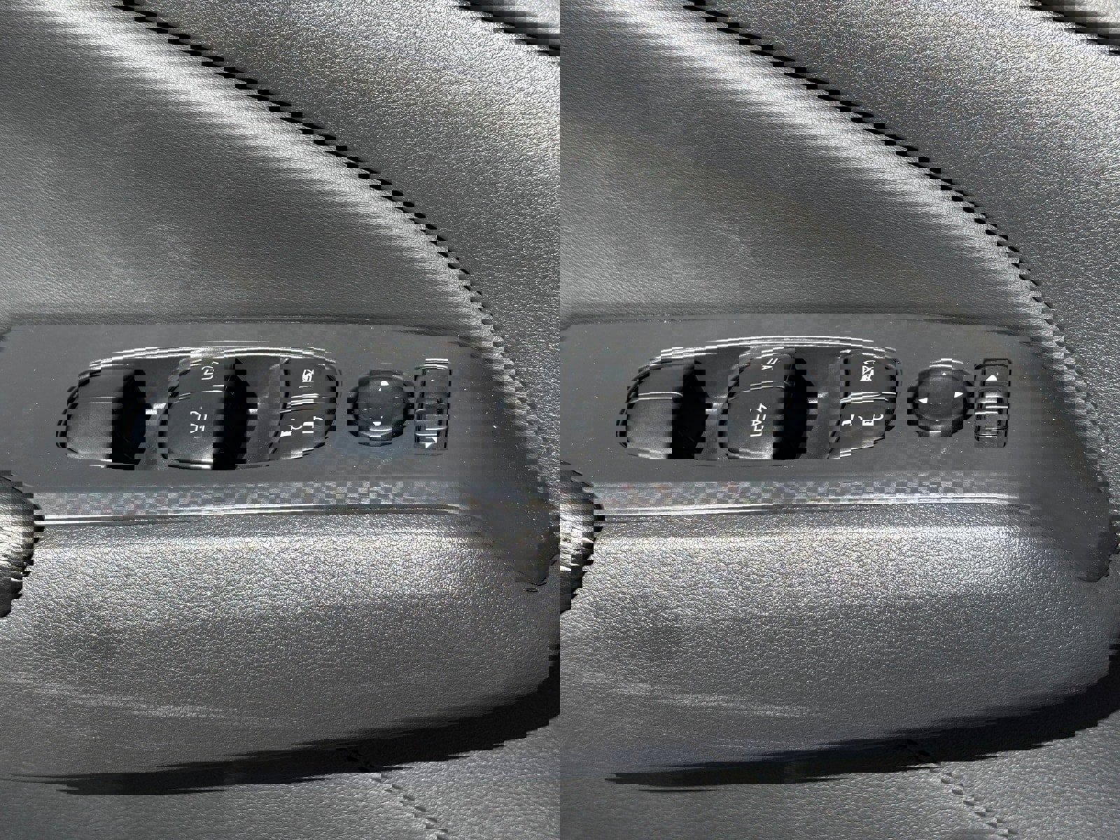 New 2025 Nissan Altima 2.5 SV w/ SV Special Edition Package image 20