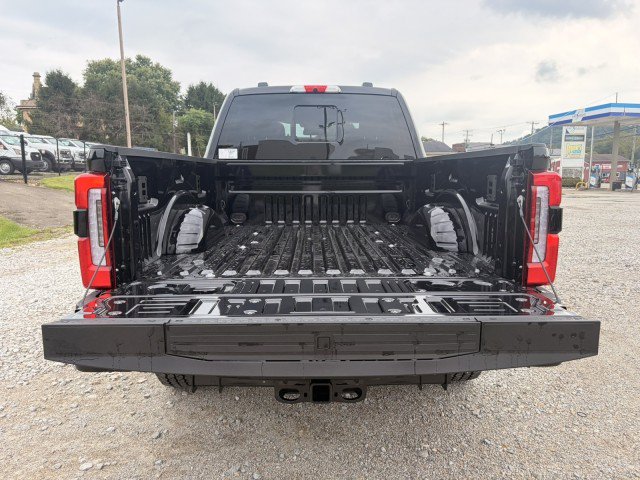 New 2027 Ford F250 Platinum w/ FX4 Off-Road Package AWD/4WD image 8