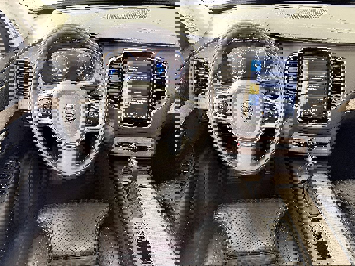 Used 2022 Volvo XC90 T6 Inscription w/ Advanced Package image 23