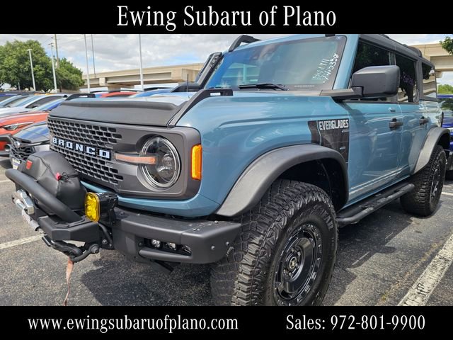 Used 2023 Ford Bronco Everglades AWD/4WD image 2