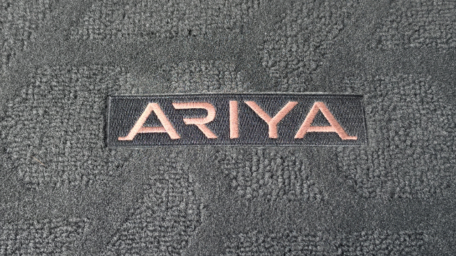 Used 2023 Nissan Ariya AWD image 48