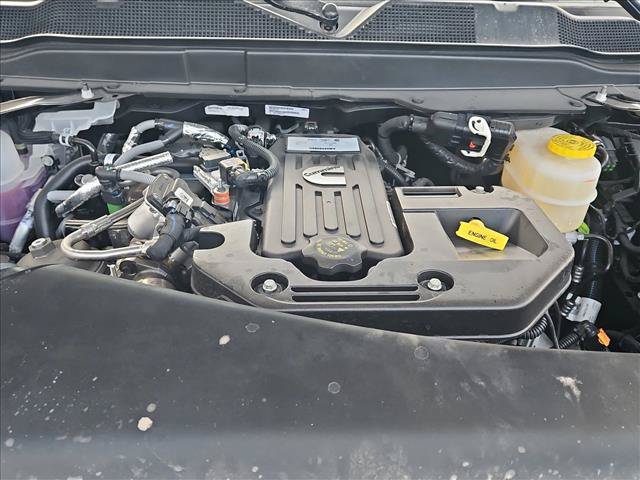 New 2026 RAM 2500 Laramie w/ Night Edition AWD/4WD image 17