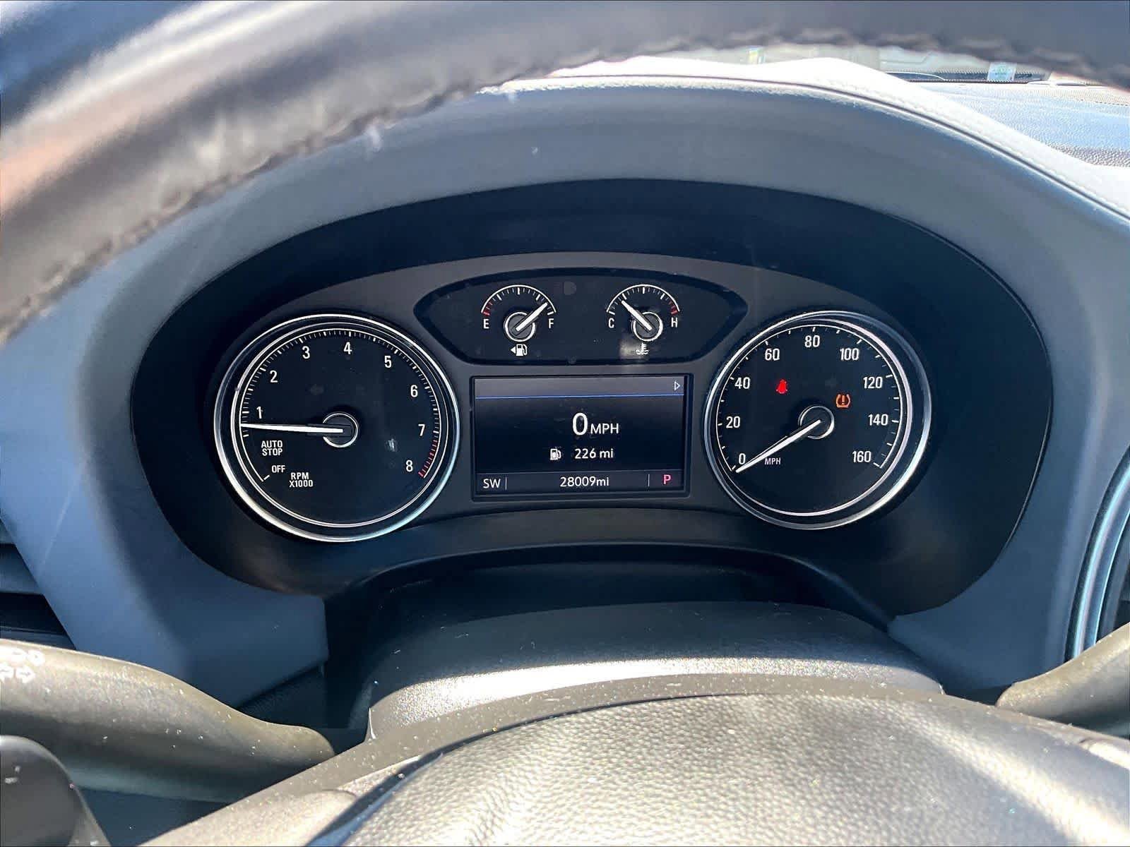 Used 2023 Buick Enclave Essence AWD/4WD image 25